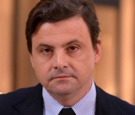Fatevela organizzare voi la vita da Calenda